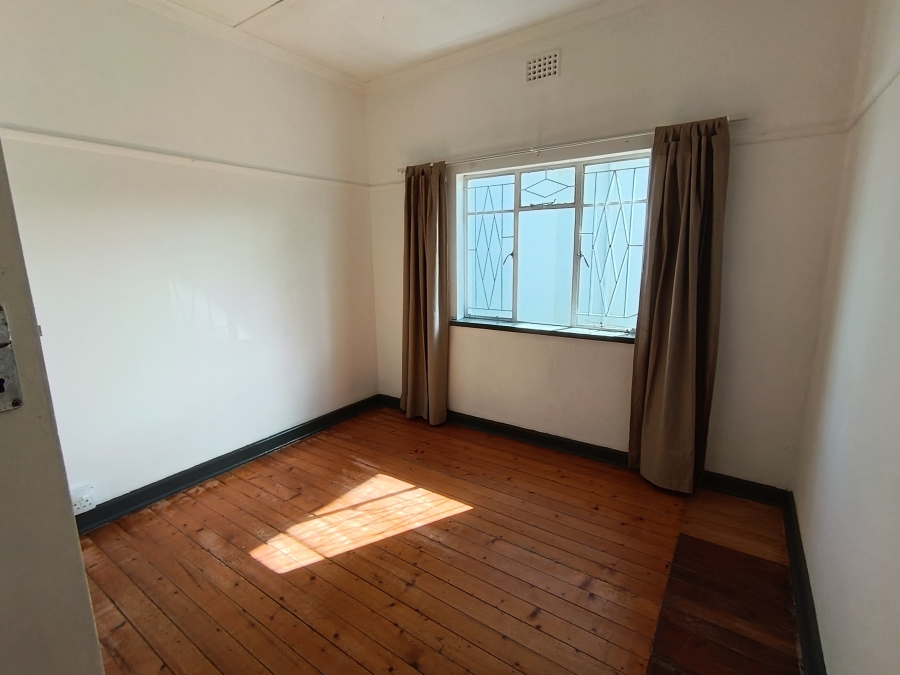 To Let 4 Bedroom Property for Rent in Lochnerhof Western Cape